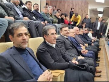 حضور دکتر علیزاده و مدیر عامل مس سونگون در سالن پورشریفی