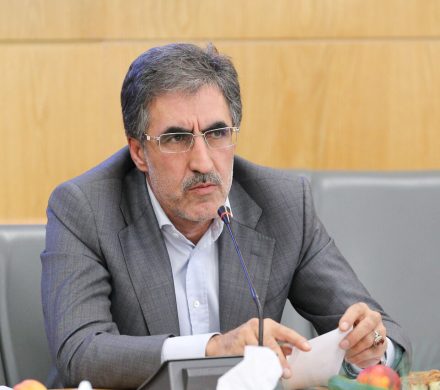 آقای پزشکیان با تشکیل دولت وفاق ملی و با معرفی این کابینه هزینه سنگینی دارد پرداخت می‌کند
